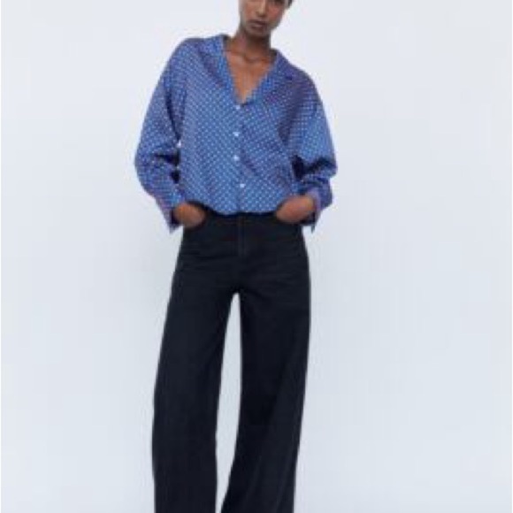 Zara Blue Boxy Satin Button Down Shirt with Notched Collar Size Large - Picture 3 of 10